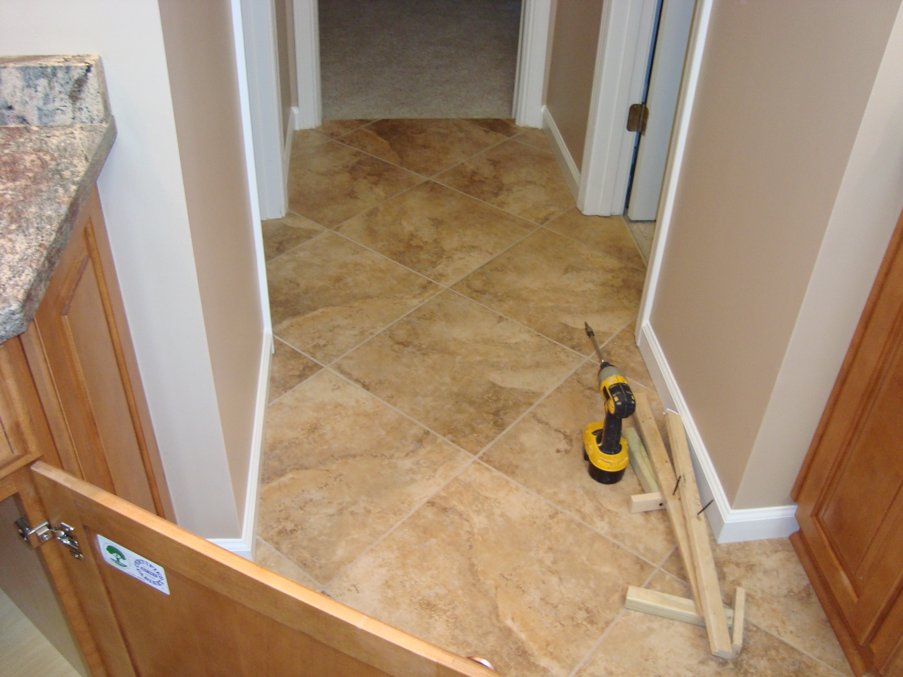 Floor tiles